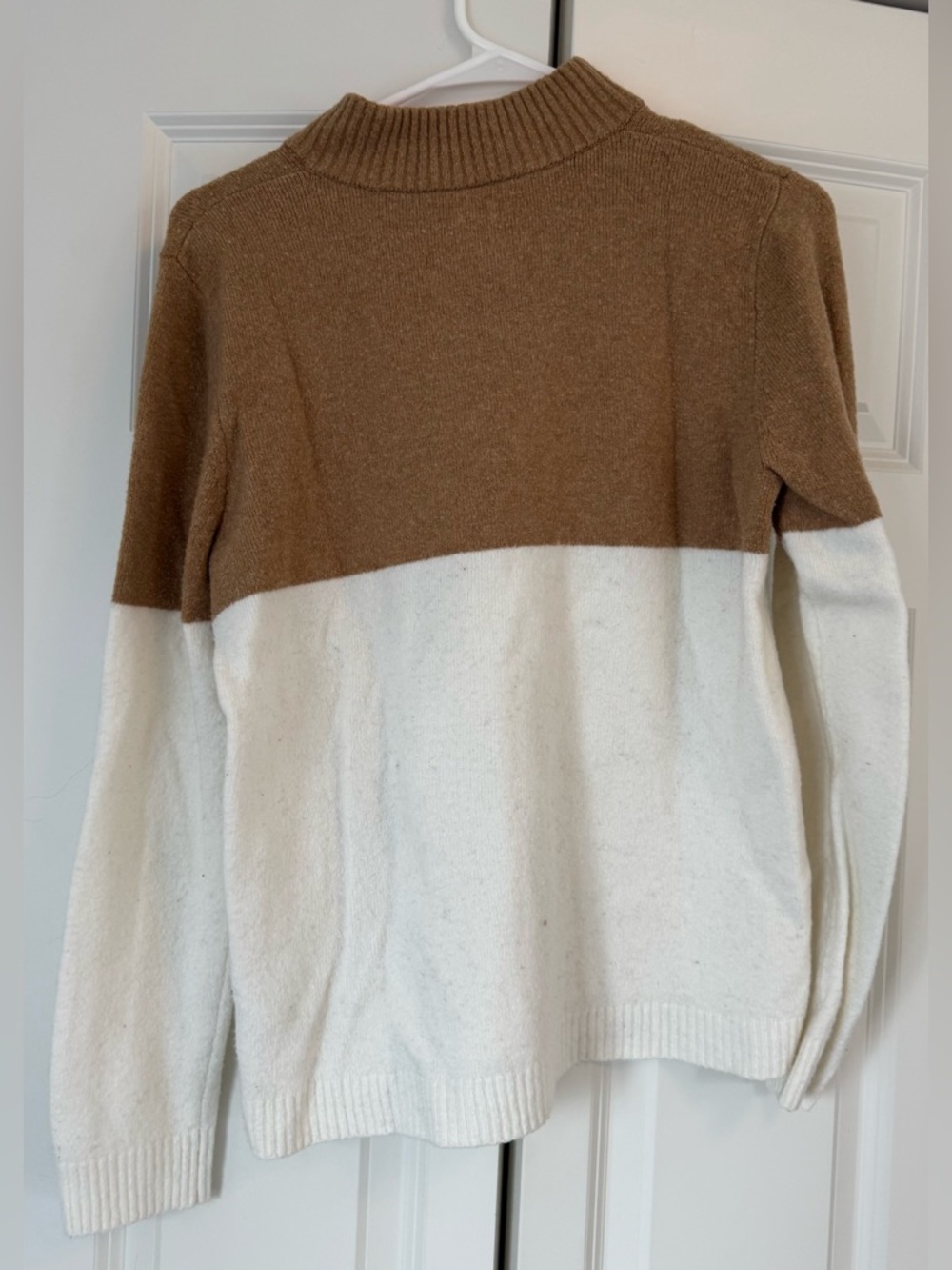 EUC J.Crew Factory Colorblock zip-up sweater in extra-soft yarn - Picture 2 of 3